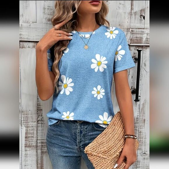 Pretty Blue Daisy Print Crew Neck T-Shirt Sz 6 - Picture 3 of 6
